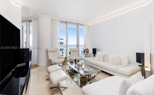 Condo in Golden Beach, Florida, United States 1