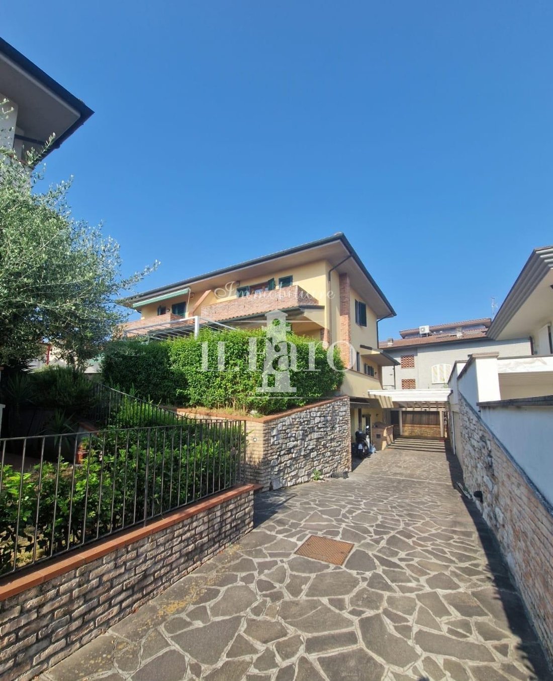 Country House in San Giusto-San Cresci, Campi Bisenzio, Tuscany 1 - 18485814