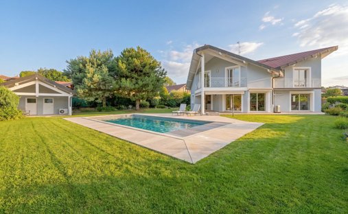 Haus in Prévessin-Moëns, Auvergne-Rhone-Alpen, Frankreich 1