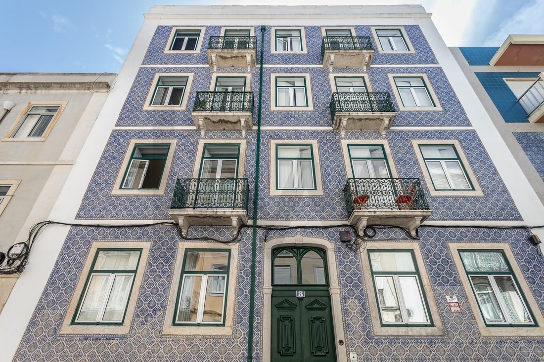 Apartment in Arroios, Lisbon, Portugal 1 - 18488122