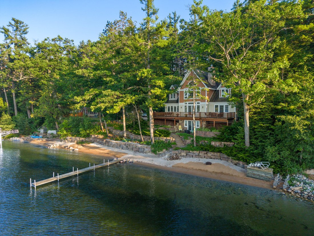 House in Indian River, Michigan, United States 4 - 18484233