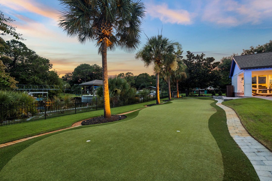 House in Destin, Florida, United States 4 - 18484157
