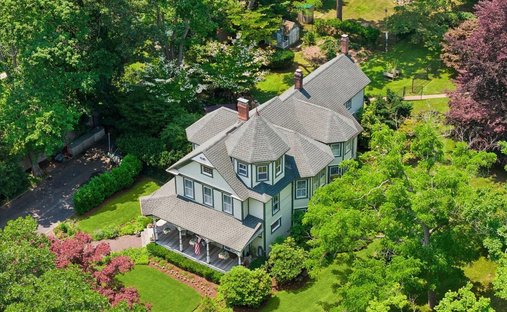 House in Center Moriches, New York, United States 1