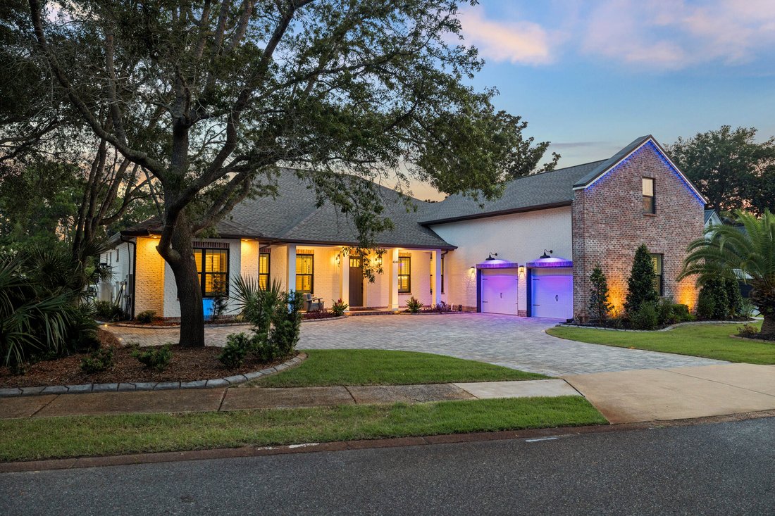 House in Destin, Florida, United States 2 - 18484157