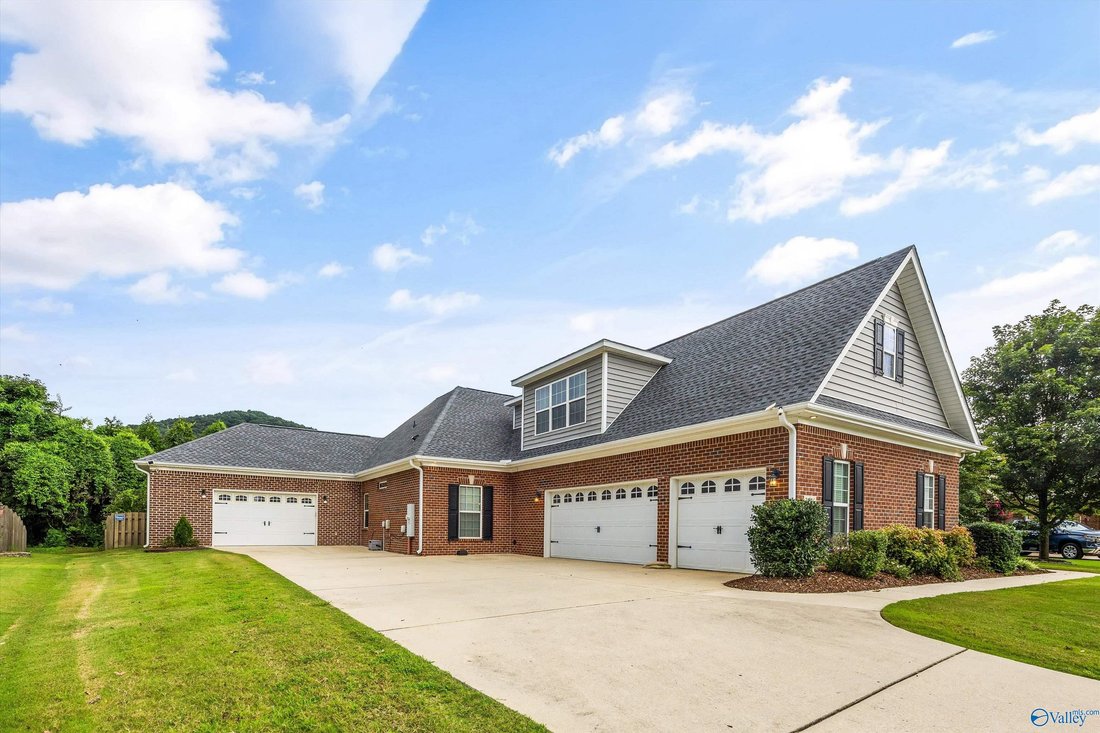 House in Owens Cross Roads, Alabama, United States 2 - 18486098