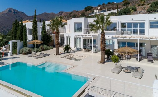 Villa in Community of Elounta, Agios Nikolaos Municipal Unit, Greece 1