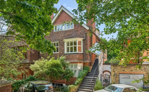 House in Hampstead, Camden, England 1