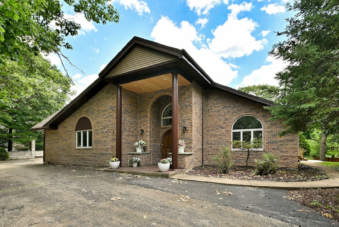 House in Palos Hills, Illinois, United States 1 - 18486012