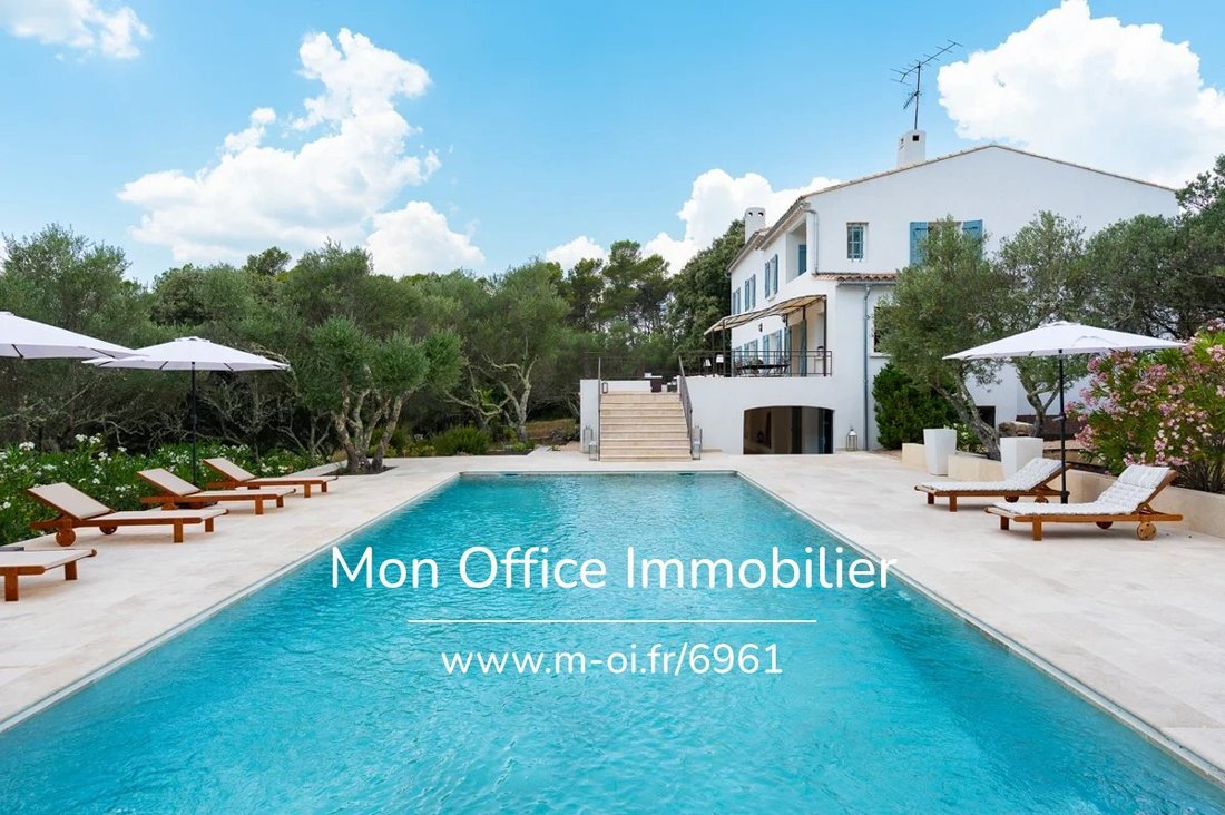 House in Le Thoronet, Provence-Alpes-Côte d'Azur, France 2 - 18485535