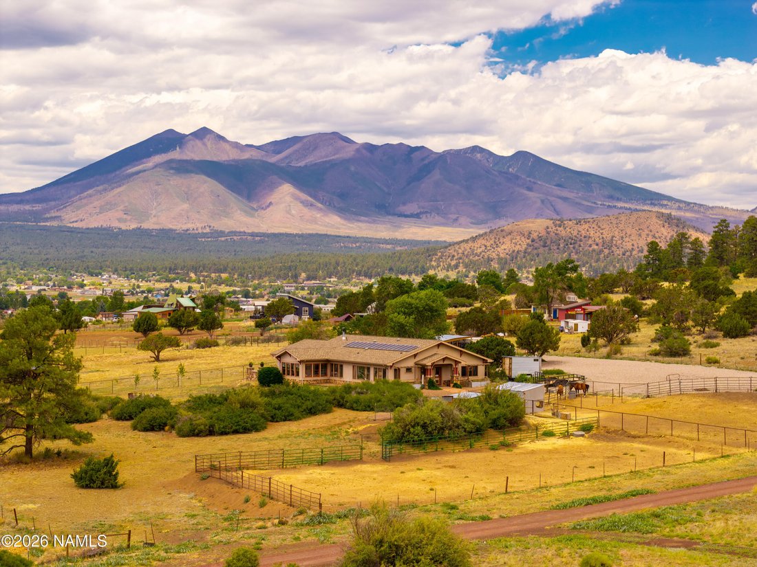 House in Flagstaff, Arizona, United States 1 - 18485060