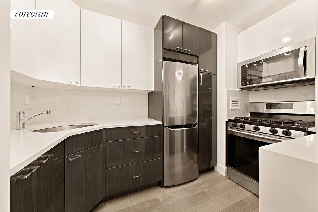 Co Op in New York, New York, United States 2 - 17943343