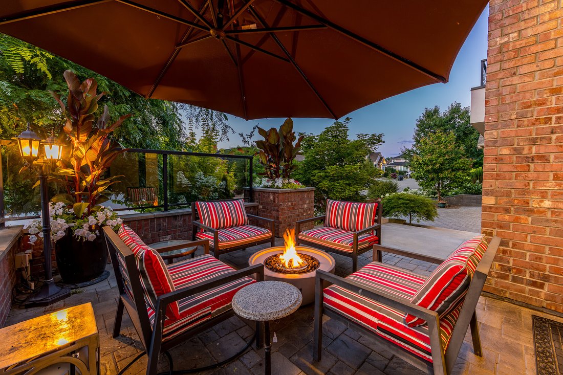 House in Kelowna, British Columbia, Canada 3 - 18486611