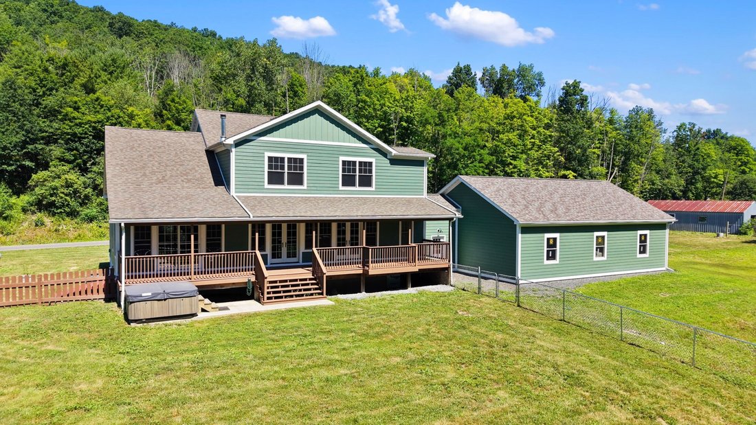 Chemung, New York, United States 3 - 18484244