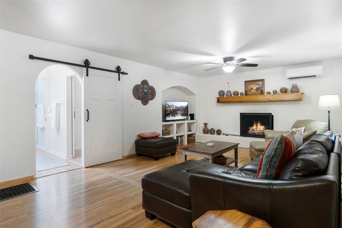 House in Santa Fe, New Mexico, United States 1 - 18484034