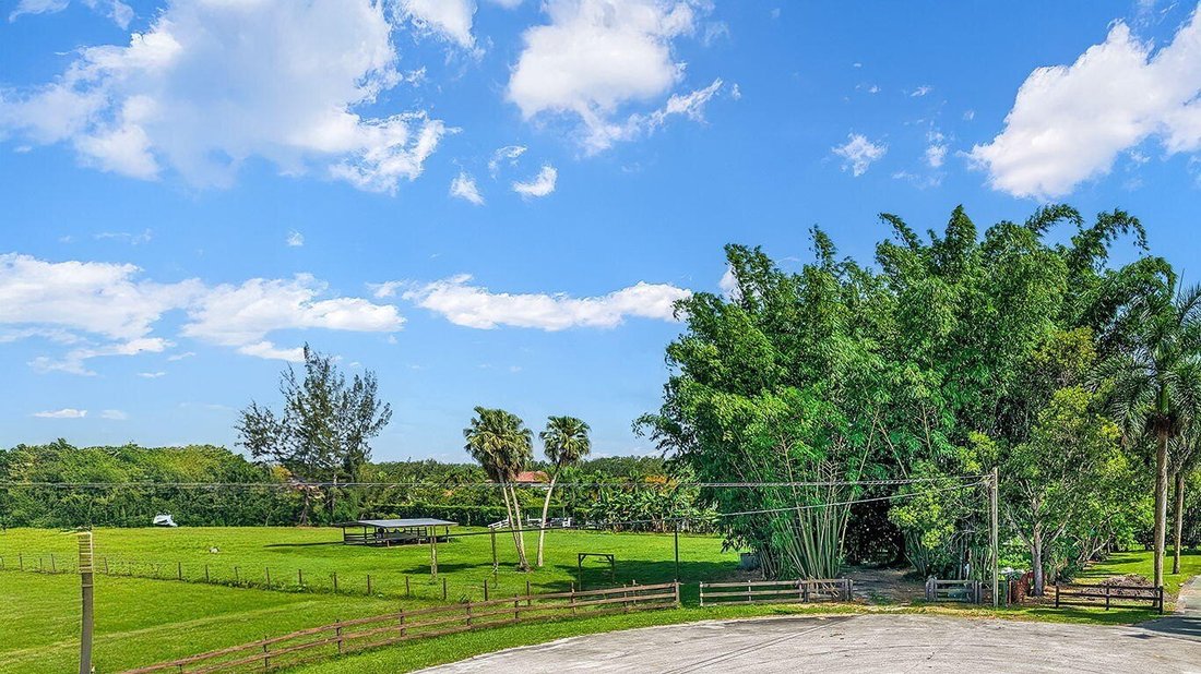 Land in Southwest Ranches, Florida, United States 4 - 18487495
