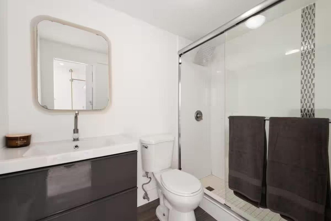 Condo in Miami Beach, Florida, United States 5 - 18483298