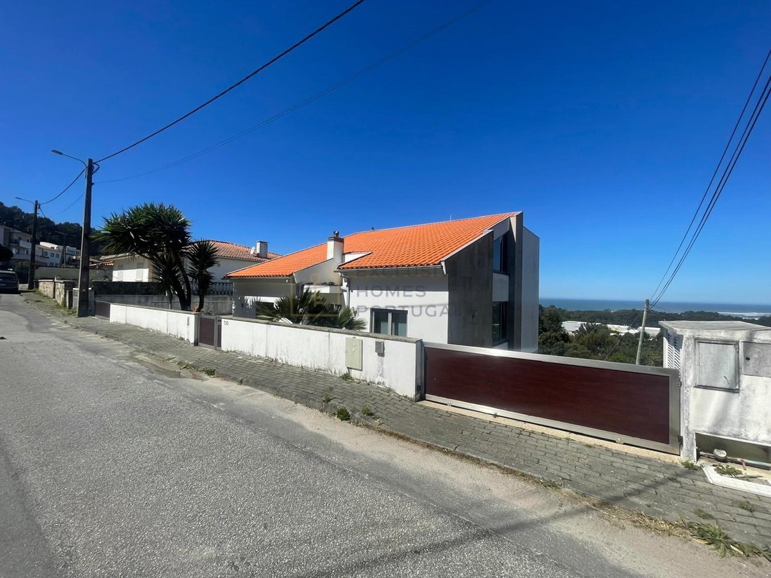 House in Vila Praia de Ancora, Viana do Castelo District, Portugal 4 - 18486940