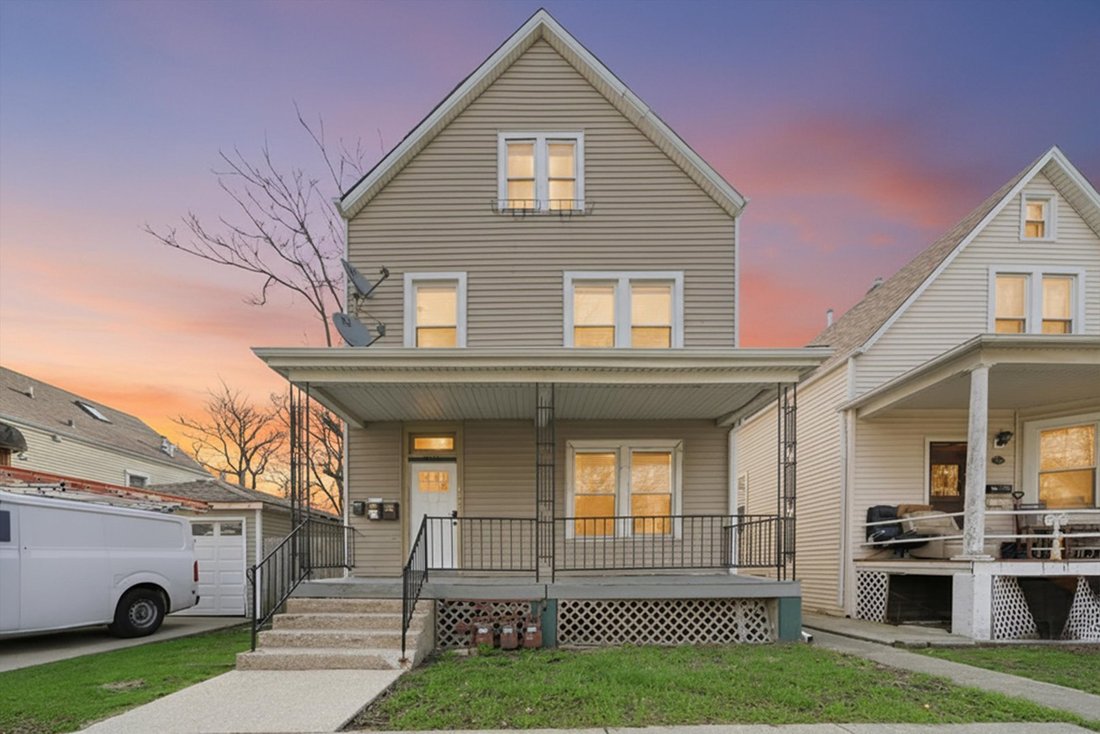 Chicago, Illinois, United States 3 - 18486047