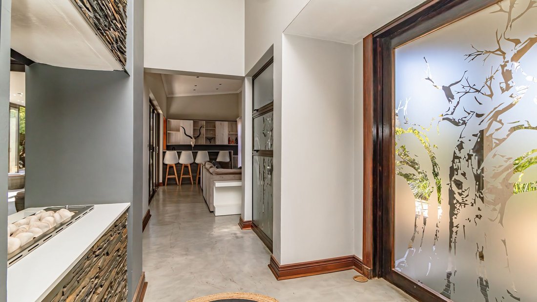House in Serengeti Golf and Wildlife Estate, Gauteng, South Africa 5 - 18484485