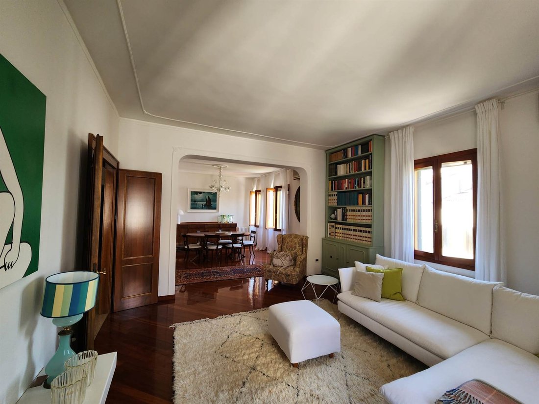 House in Isle of Lido, Veneto, Italy 1 - 18486637
