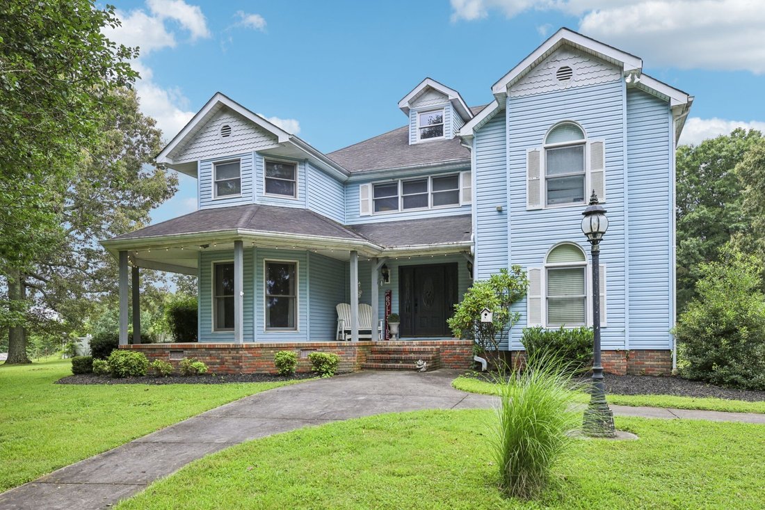 House in McMinnville, Tennessee, United States 1 - 18483820