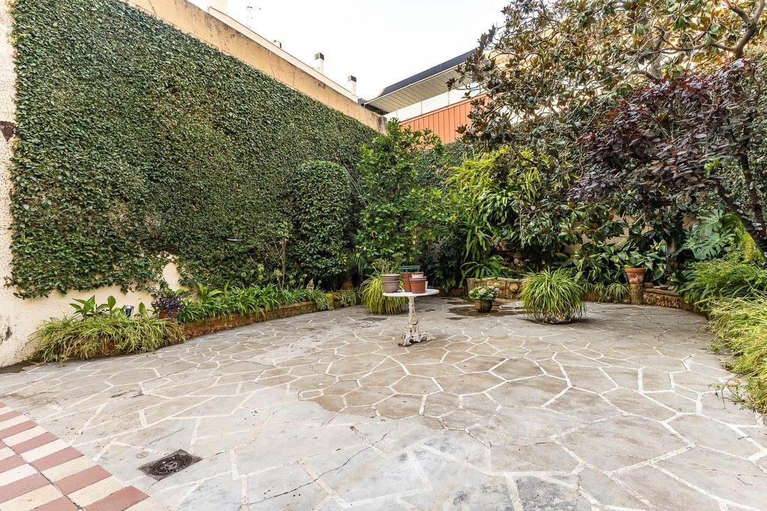 Townhouse in Districte 1, Badalona, Spain 2 - 15798743