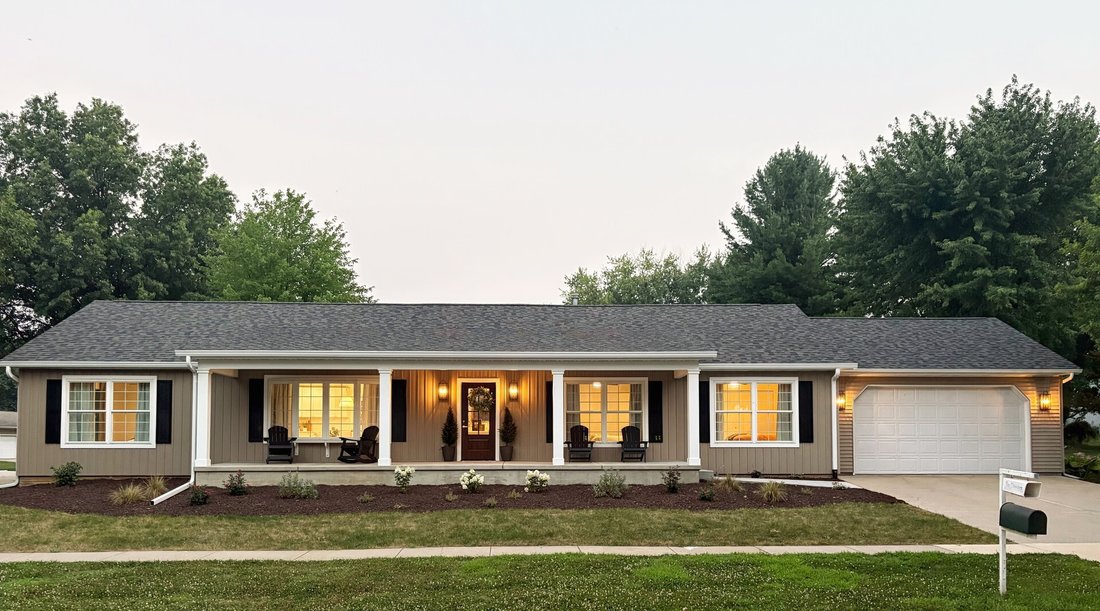 House in Geneseo, Illinois, United States 1 - 18486039