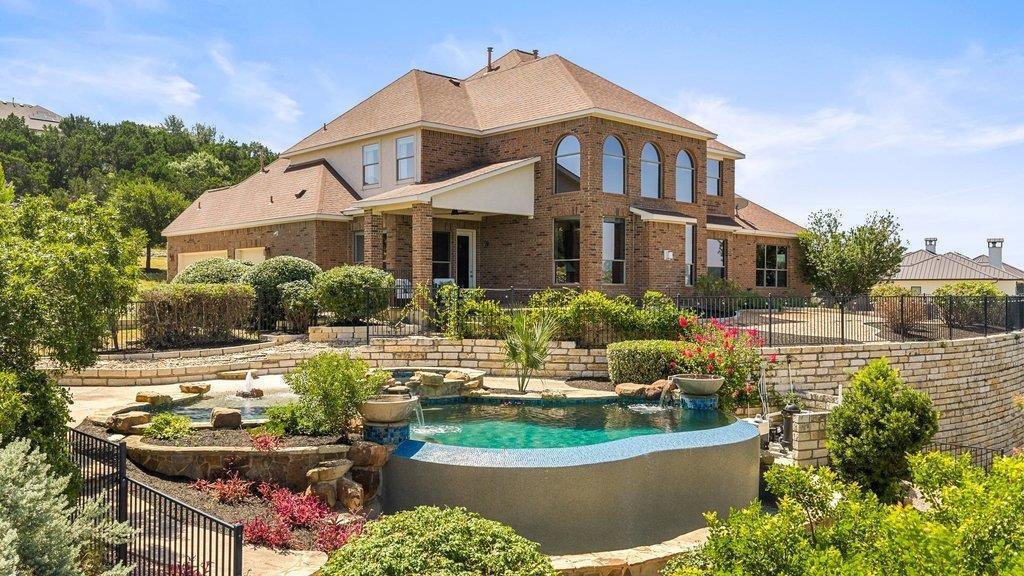 House in Spicewood, Texas, United States 2 - 18013177