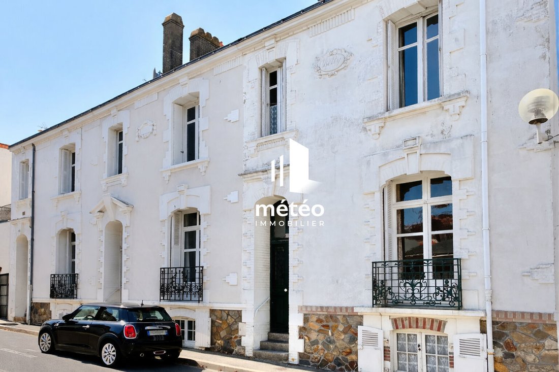 House in Olonne-sur-Mer, Les Sables-d'Olonne, France 1 - 18485638