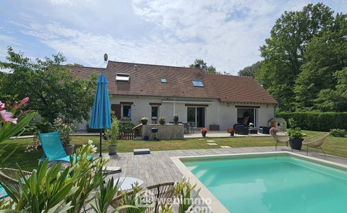 Villa a Noisy-sur-École, Isola di Francia, Francia 1