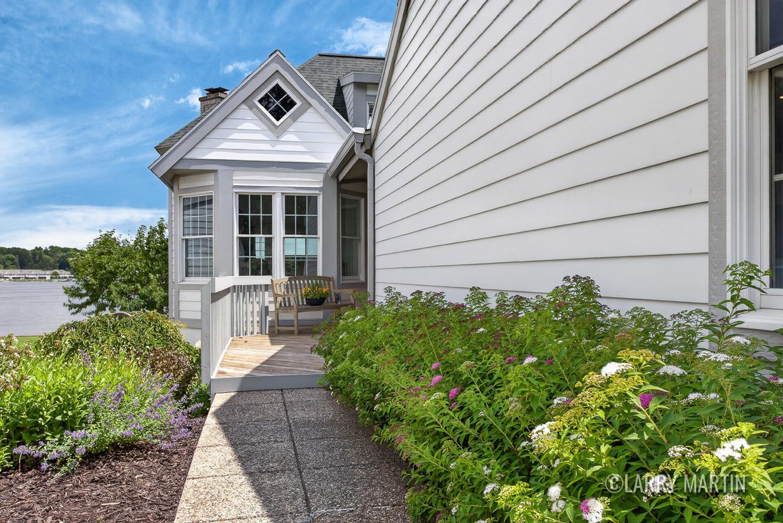 Condo in Fruitport Charter Township, Michigan, United States 5 - 18395804