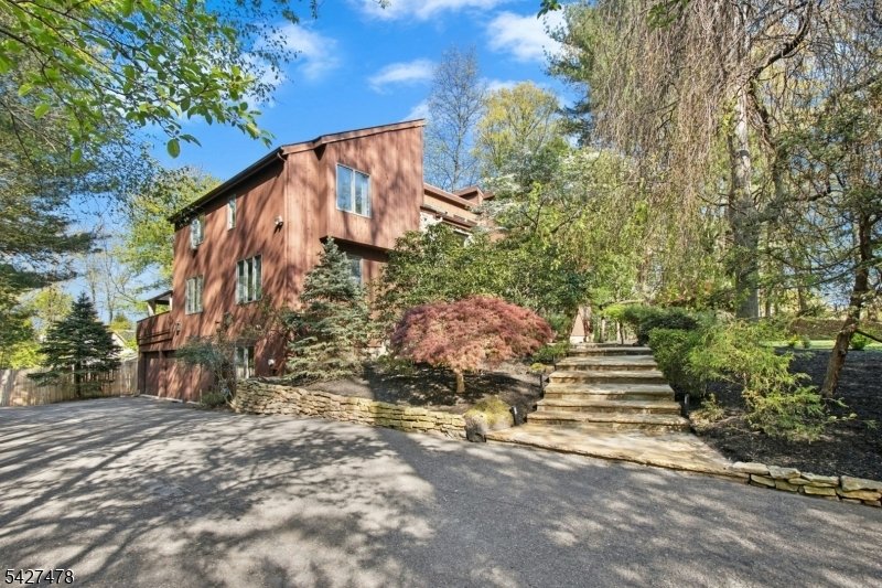 House in Scotch Plains, New Jersey, United States 2 - 18487526