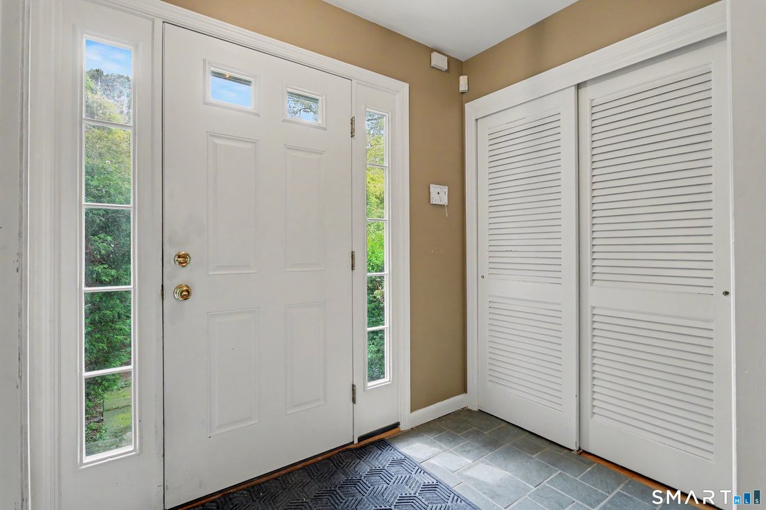 House in Weston, Connecticut, United States 2 - 18485517