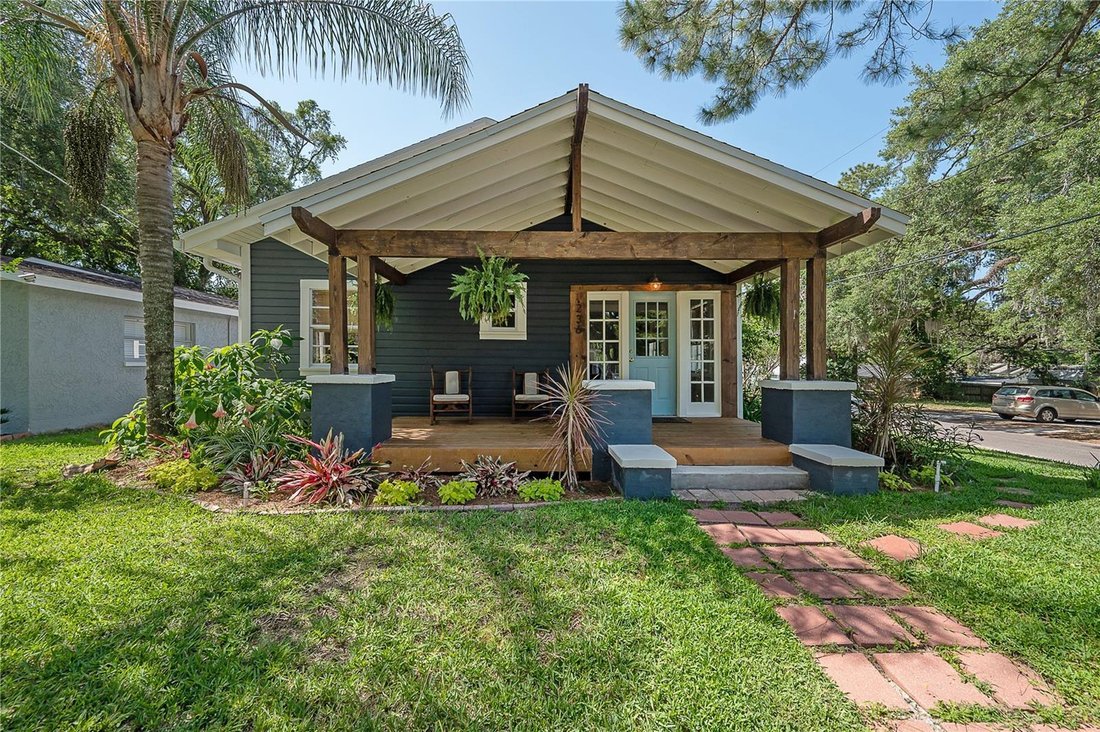 Tampa, Florida, United States 2 - 18488230