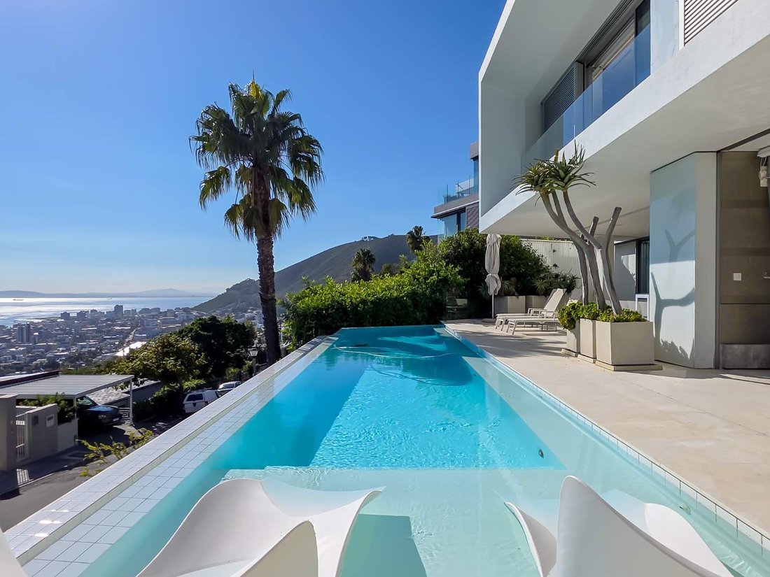 House in City Centre, Cape Town, South Africa 3 - 18483131