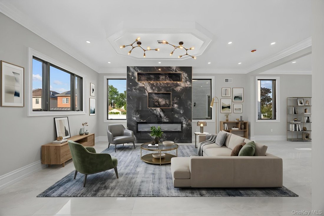 House in New York, New York, United States 2 - 18485533