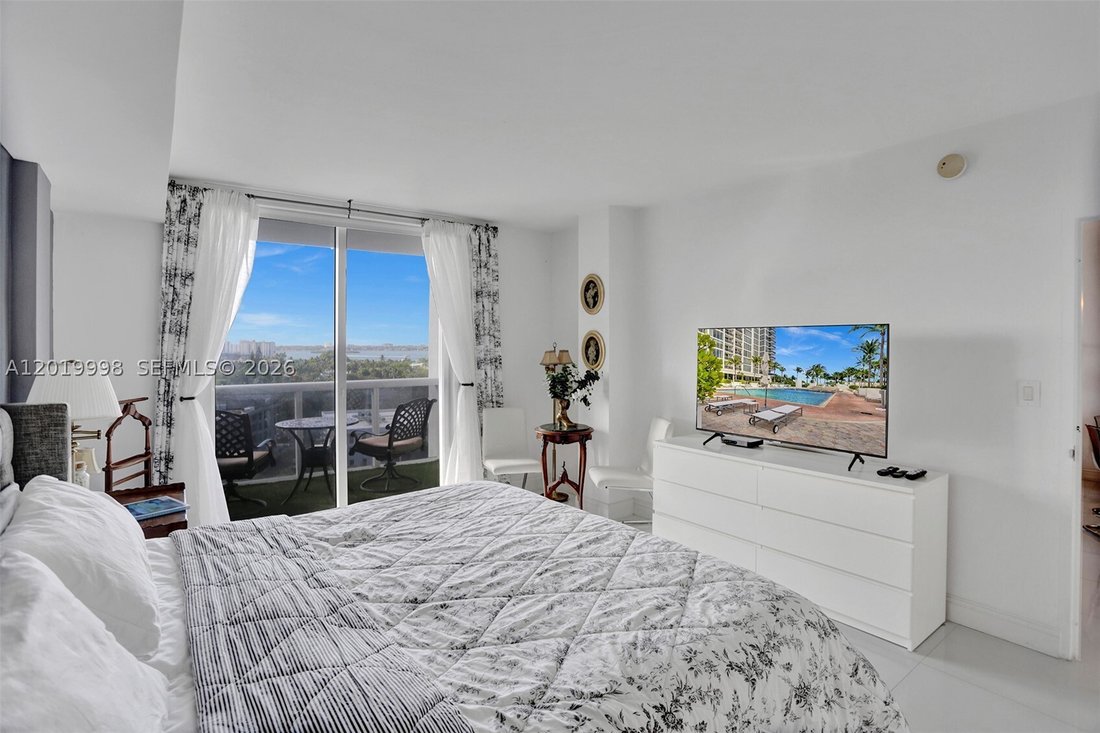 Condo in Bal Harbour, Florida, United States 5 - 18078681