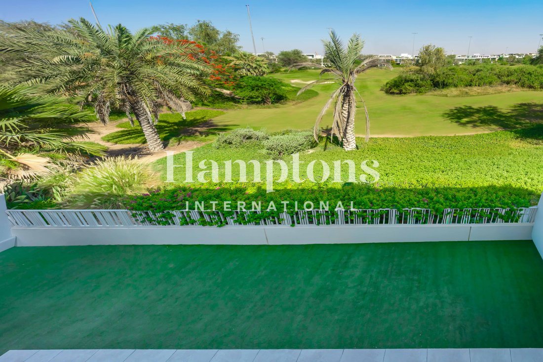 Villa in Hadaeq Sheikh Mohammed Bin Rashid, Dubai, United Arab Emirates 1 - 18487882