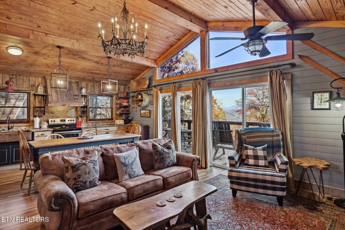 House in Gatlinburg, Tennessee, United States 3 - 18486521