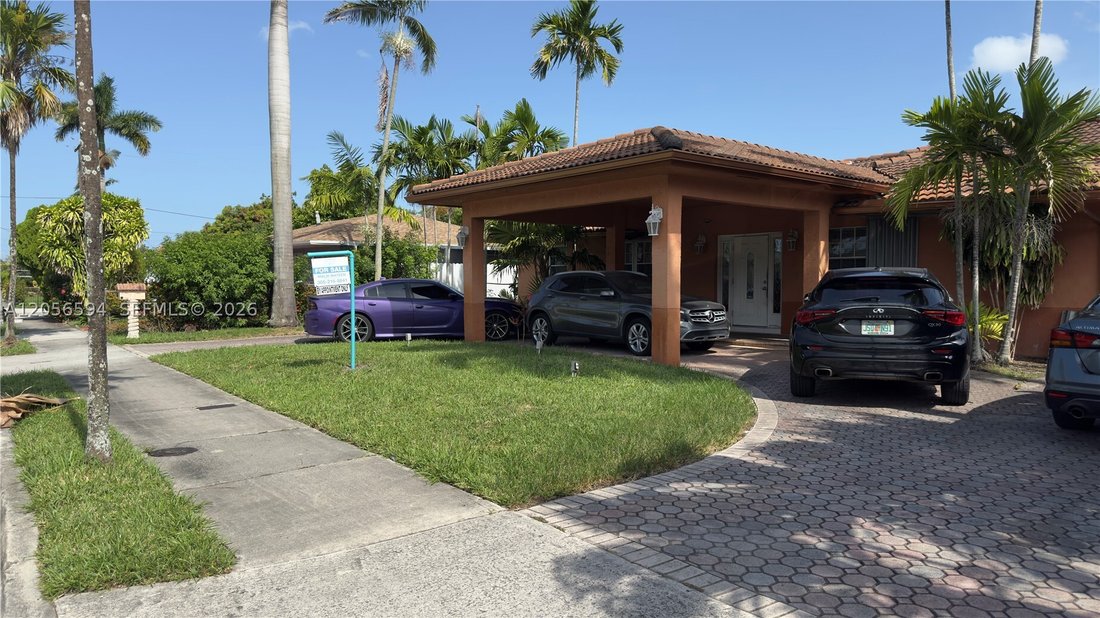 House in Hialeah, Florida, United States 2 - 18483197