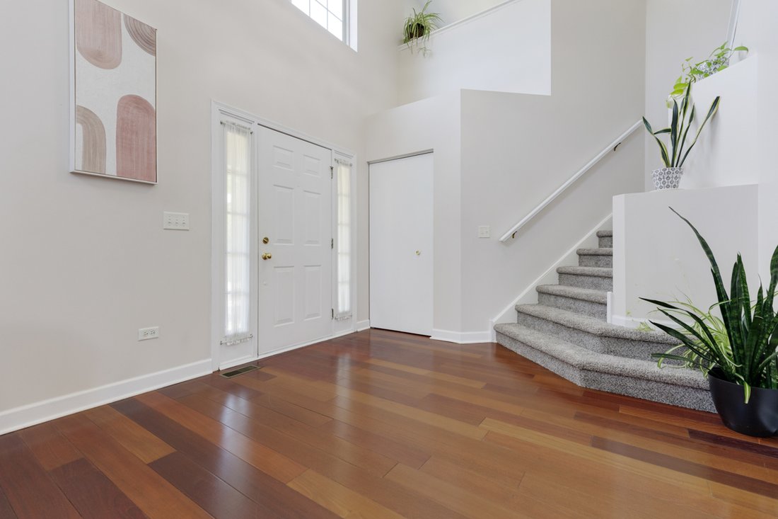 House in Aurora, Illinois, United States 2 - 18486043