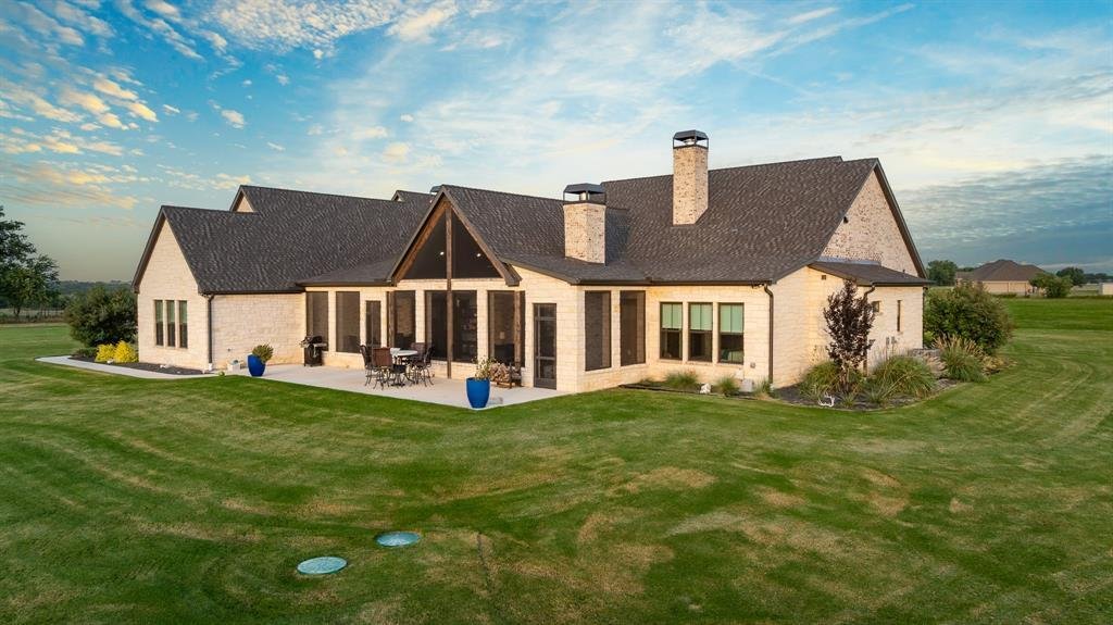 House in Sanger, Texas, United States 3 - 18486420