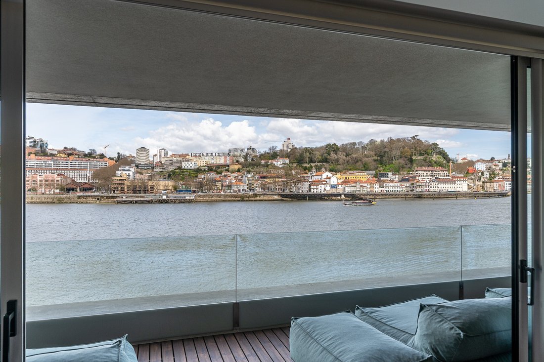 Apartment in Santa Marinha e Sao Pedro da Afurada, Porto District, Portugal 4 - 18486979