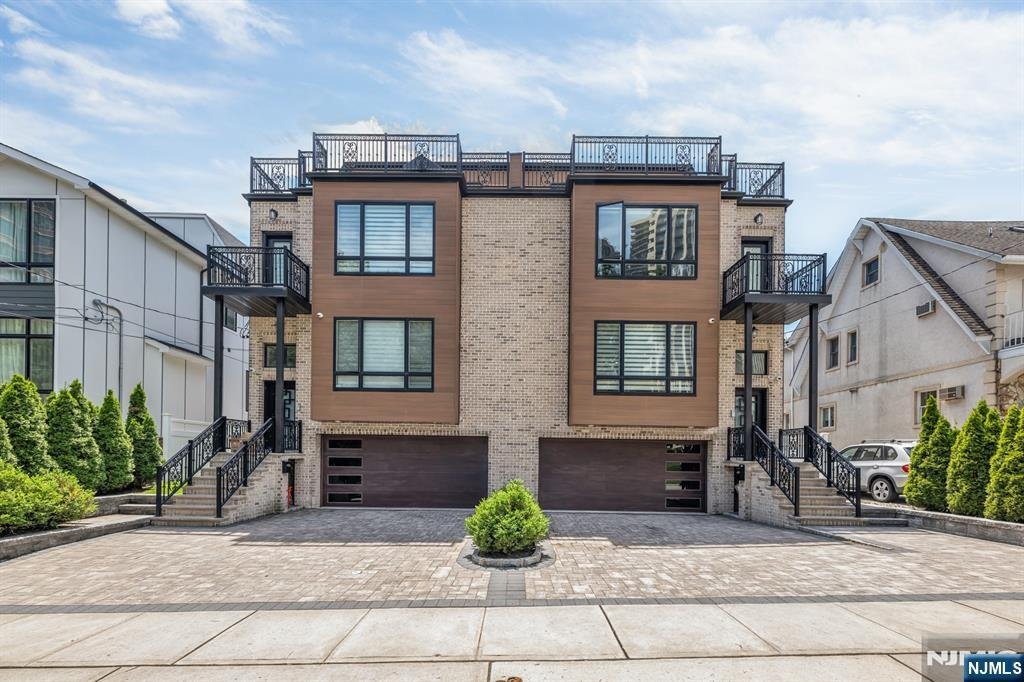 Townhouse in Cliffside Park, New Jersey, United States 1 - 18483476
