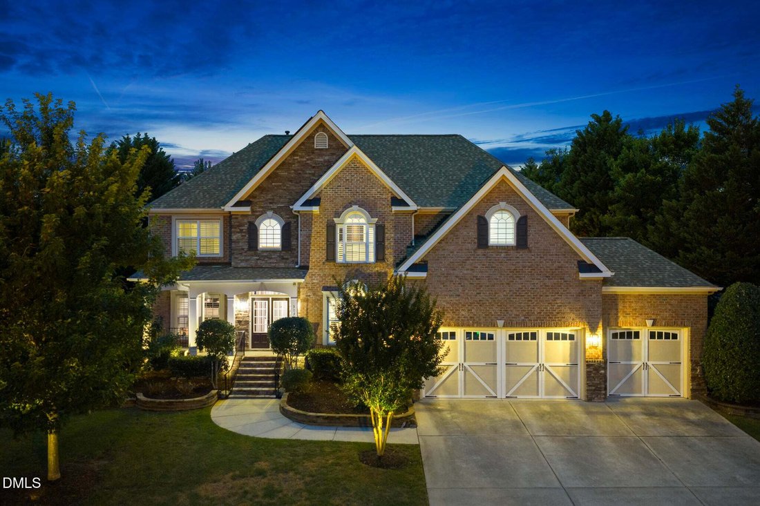 Casa a Cary, Carolina del Nord, Stati Uniti 1 - 18483922