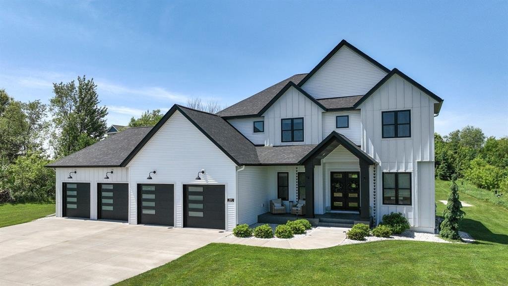 House in Eleva, Wisconsin, United States 2 - 18483075