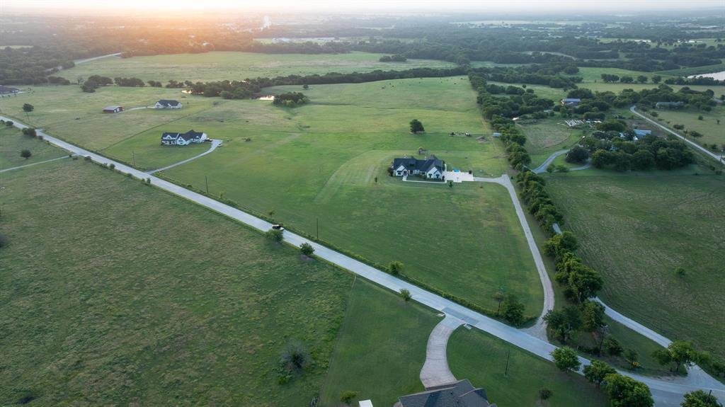 House in Sanger, Texas, United States 1 - 18486420