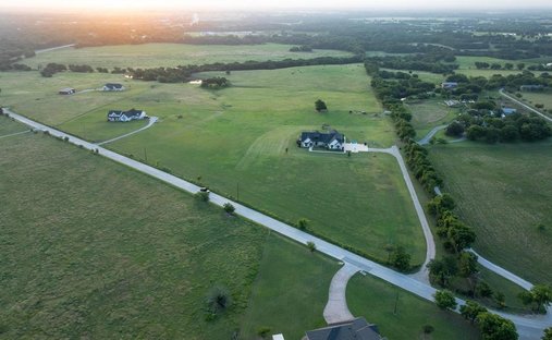 House in Sanger, Texas, United States 1
