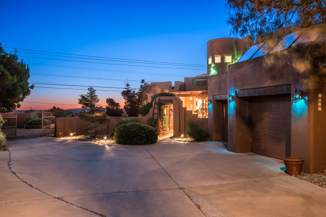 House in Albuquerque, New Mexico, United States 2 - 18485537