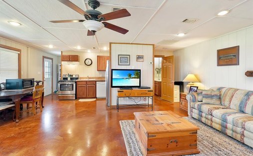 House in Era, Texas, United States 1